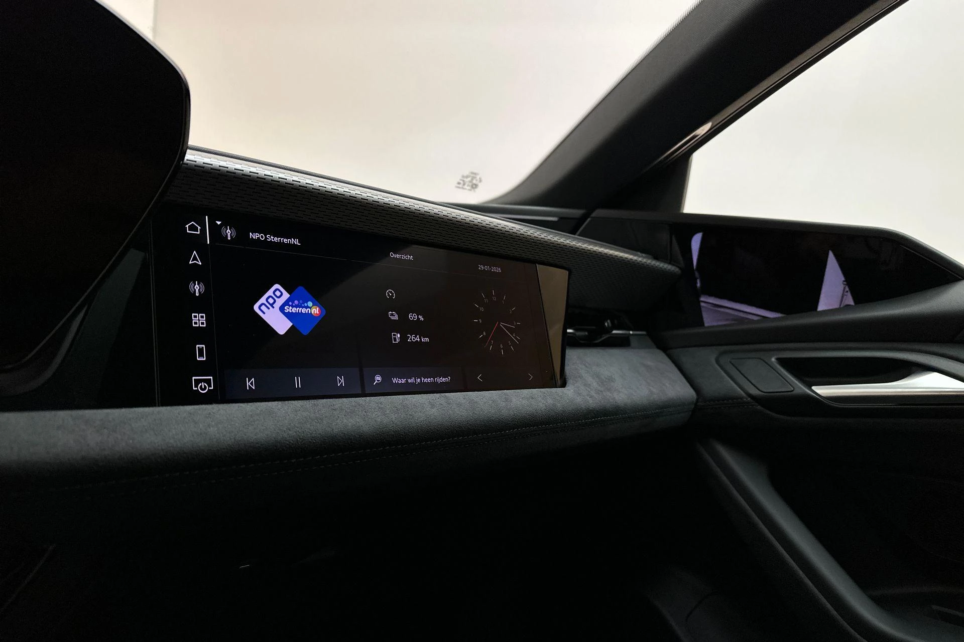 Hoofdafbeelding Audi A6 Avant e-tron