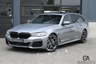 BMW 5-serie Touring 530e |M-pakket|Panoramadak|Laser|h&k|Trekhaak|