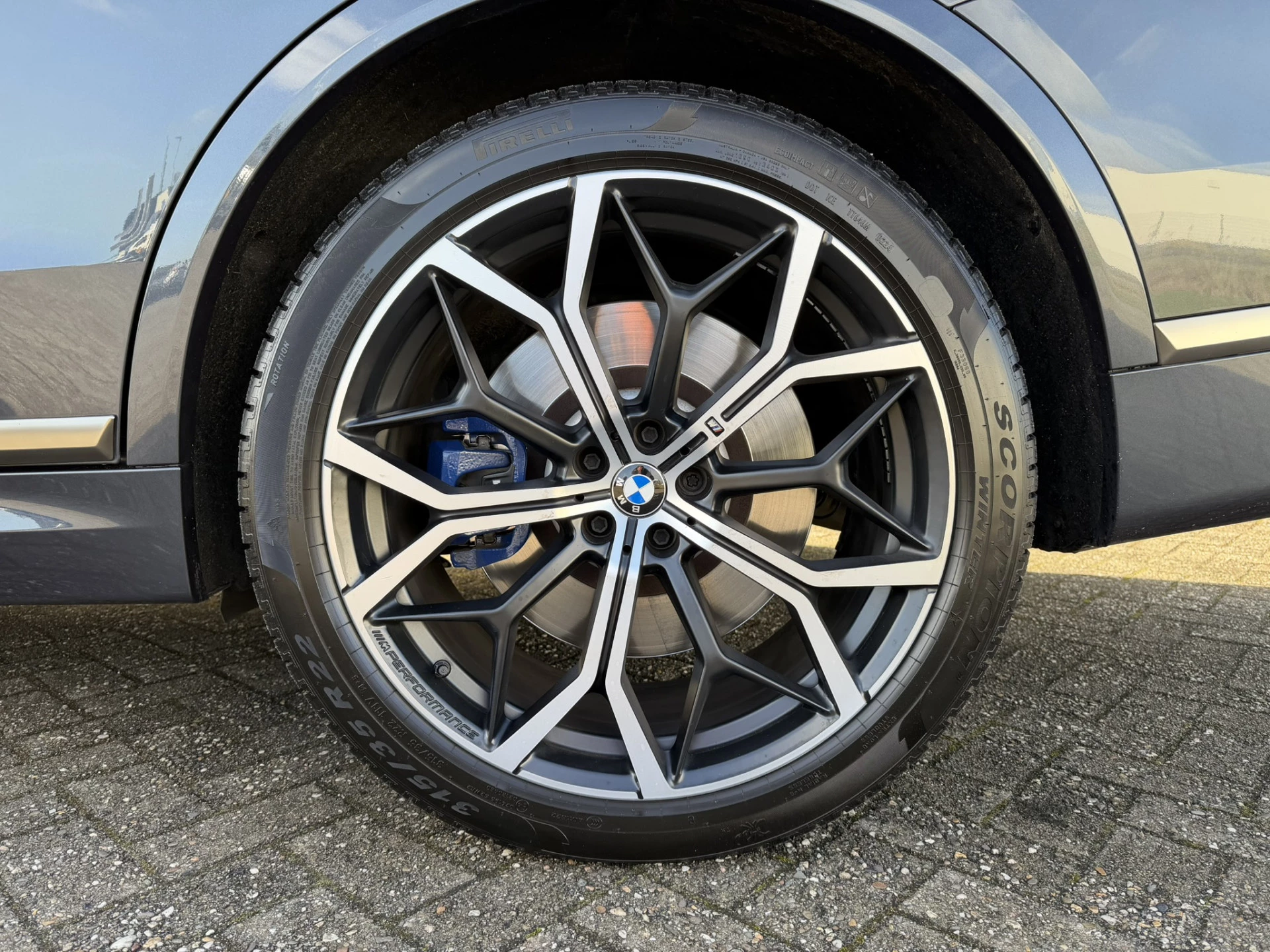 Hoofdafbeelding BMW X7