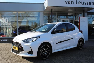 Toyota Yaris 1.5 HYBRID GR-SPORT NL-AUTO 1E EIG. DODEHOEK DETECTIE KEYLESS LED STOELVERW. DAB LED