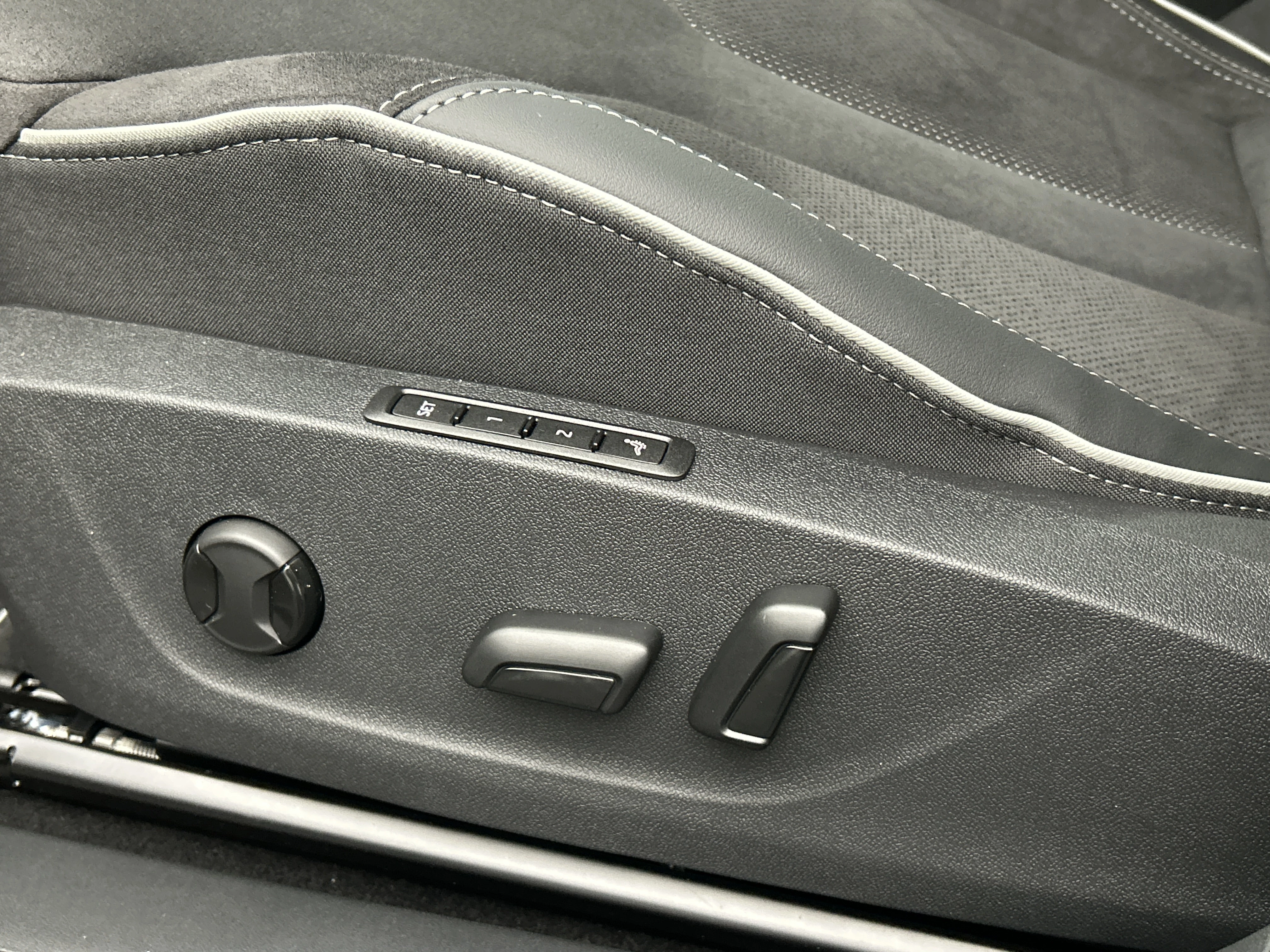 Hoofdafbeelding Škoda Enyaq Coupe