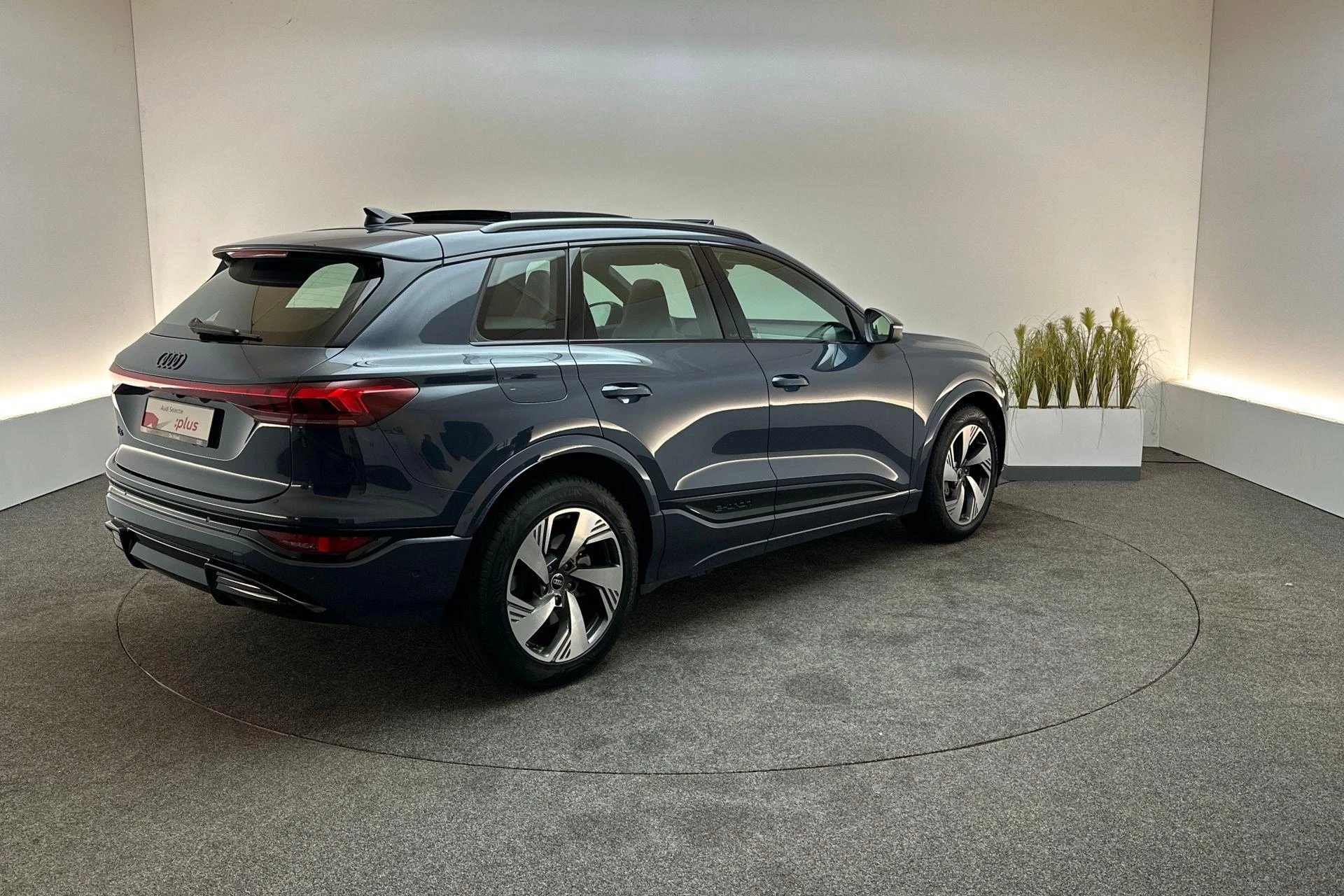 Hoofdafbeelding Audi Q6 e-tron