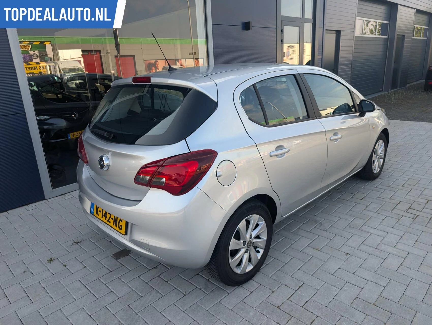 Hoofdafbeelding Opel Corsa