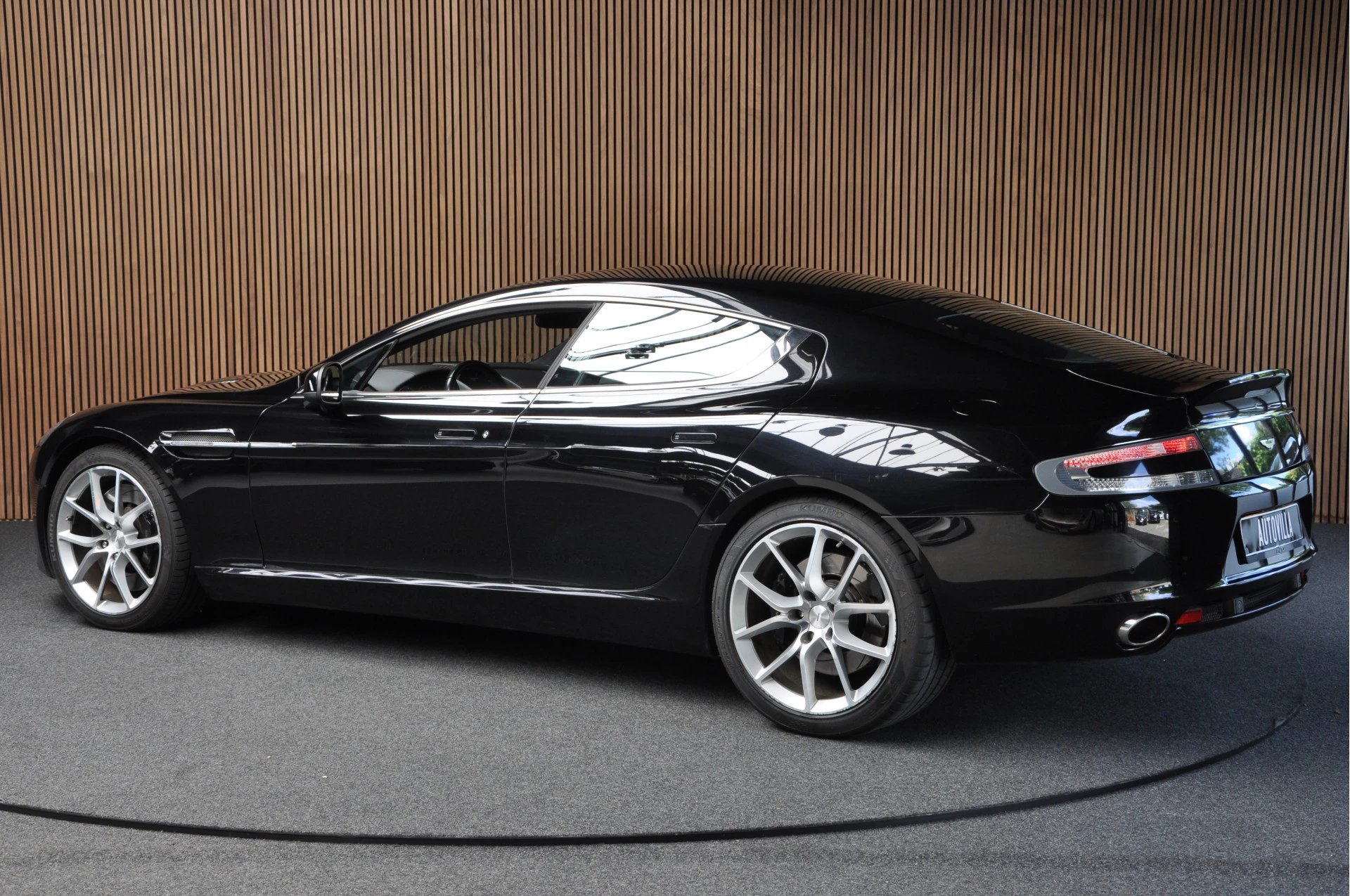 Hoofdafbeelding Aston Martin Rapide