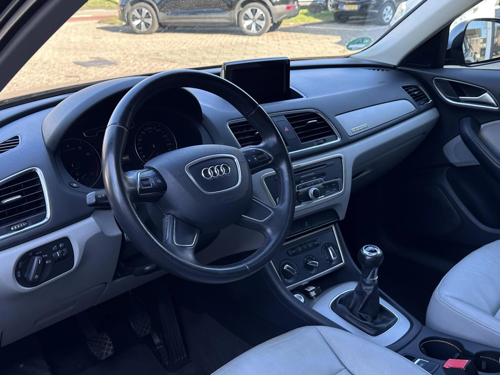 Hoofdafbeelding Audi Q3