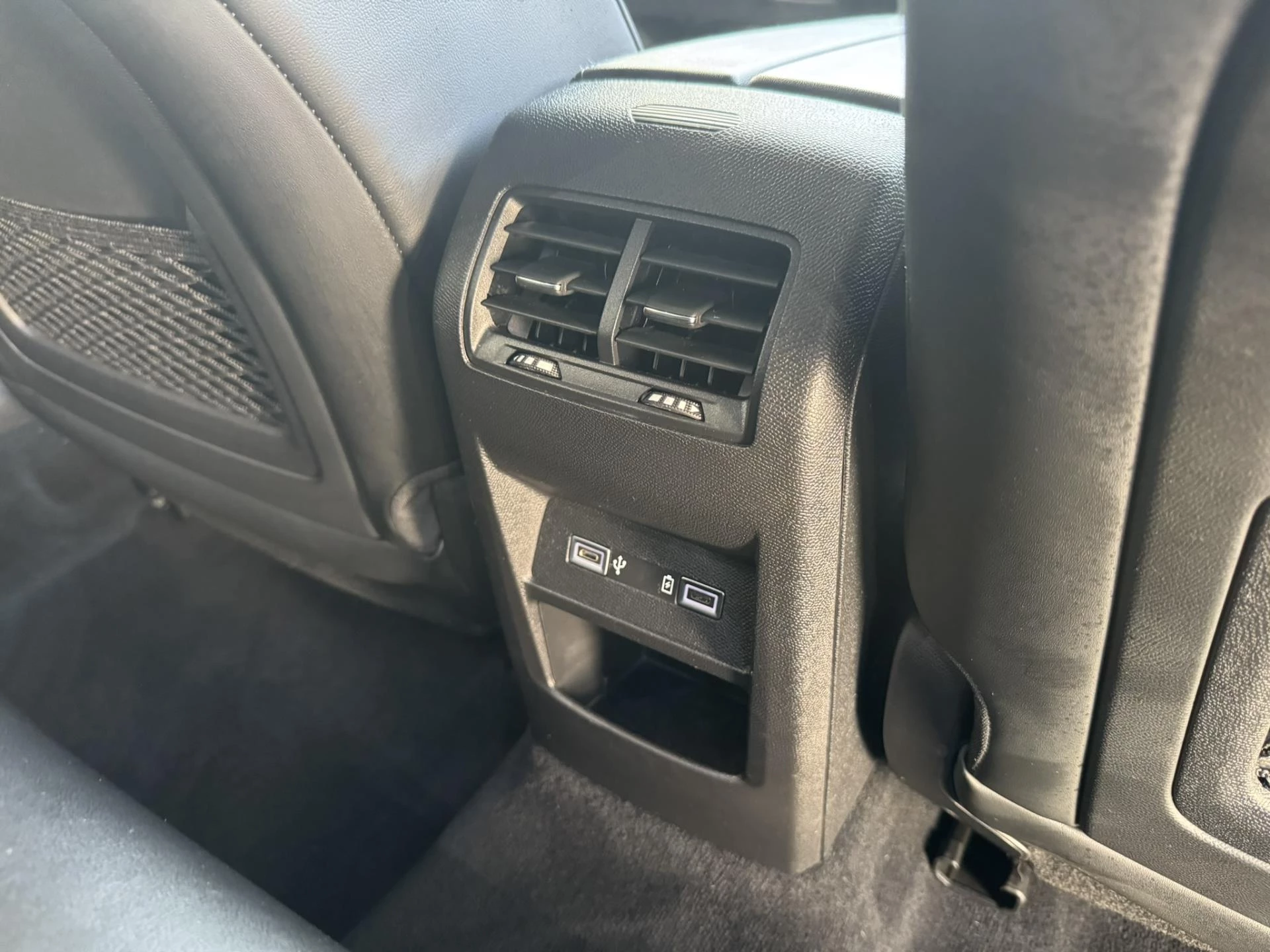 Hoofdafbeelding DS DS 4