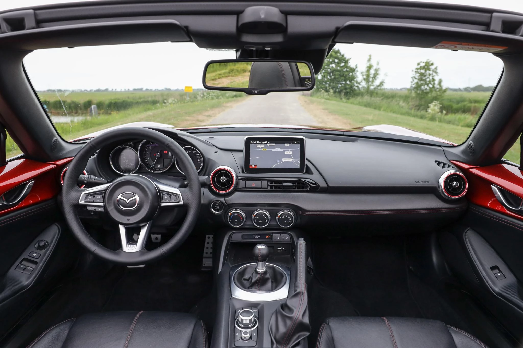Hoofdafbeelding Mazda MX-5