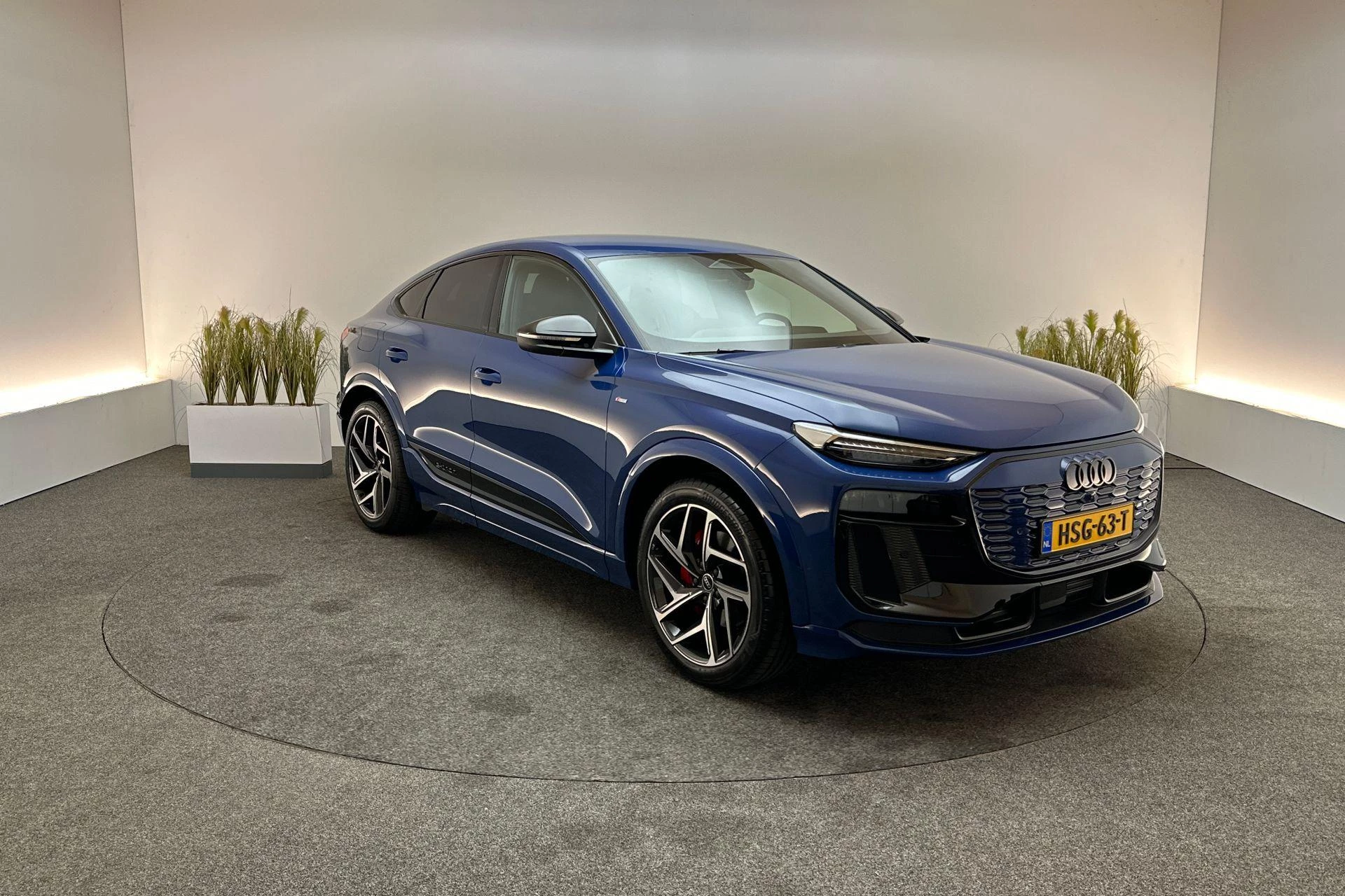Hoofdafbeelding Audi Q6 e-tron