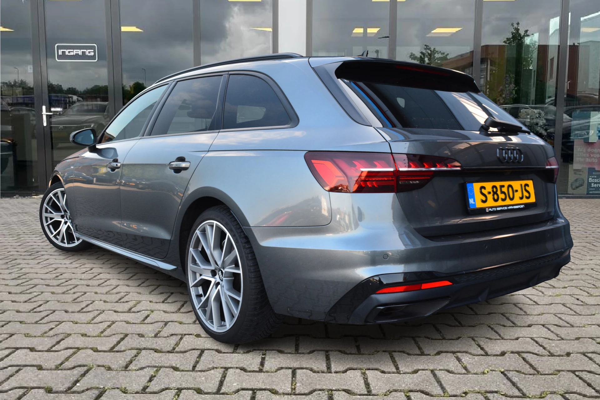 Hoofdafbeelding Audi A4