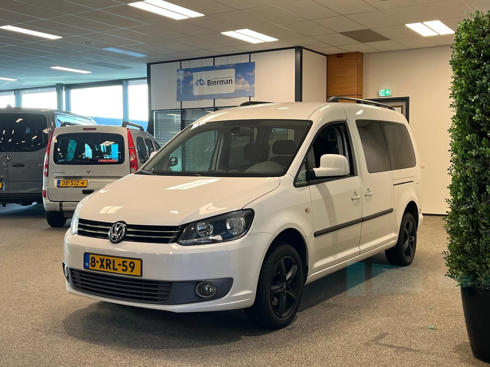 Hoofdafbeelding Volkswagen Caddy