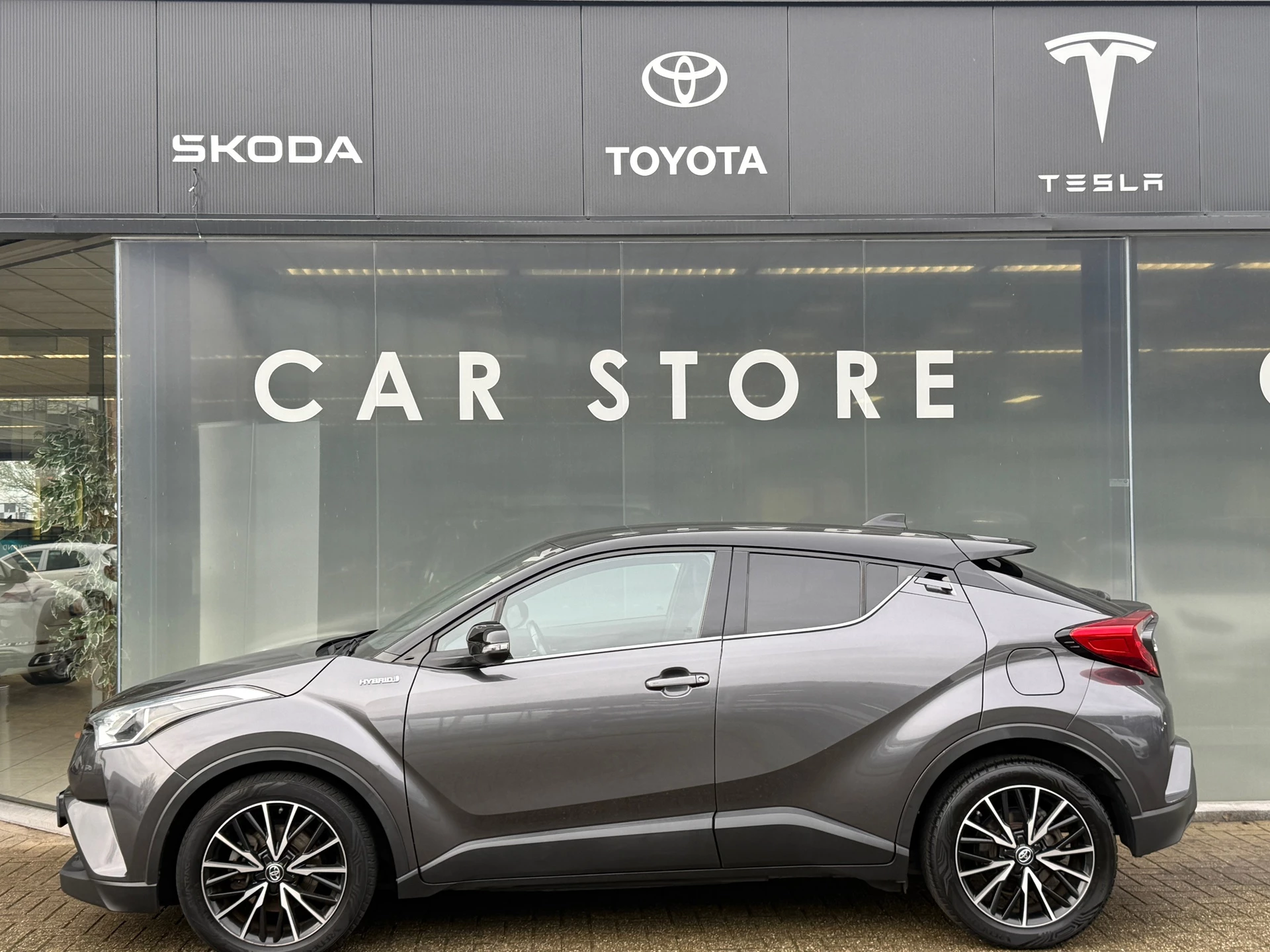 Hoofdafbeelding Toyota C-HR