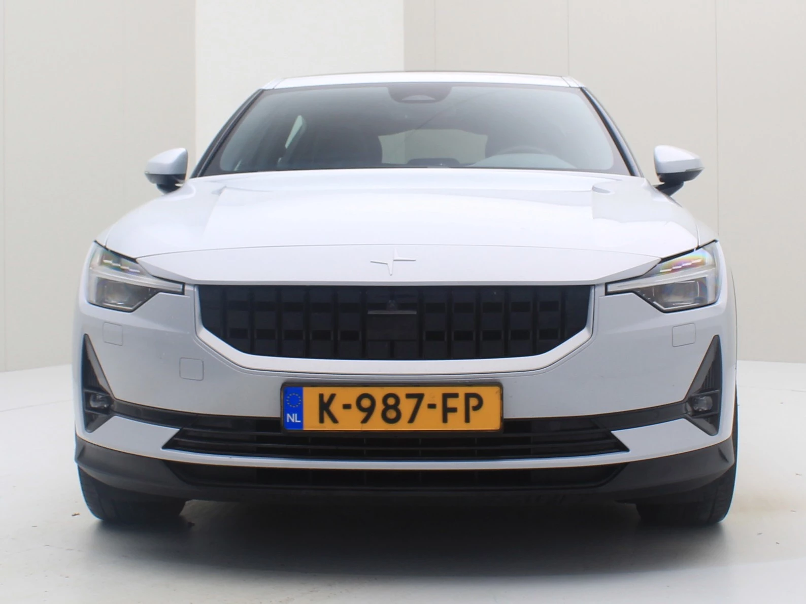 Hoofdafbeelding Polestar 2