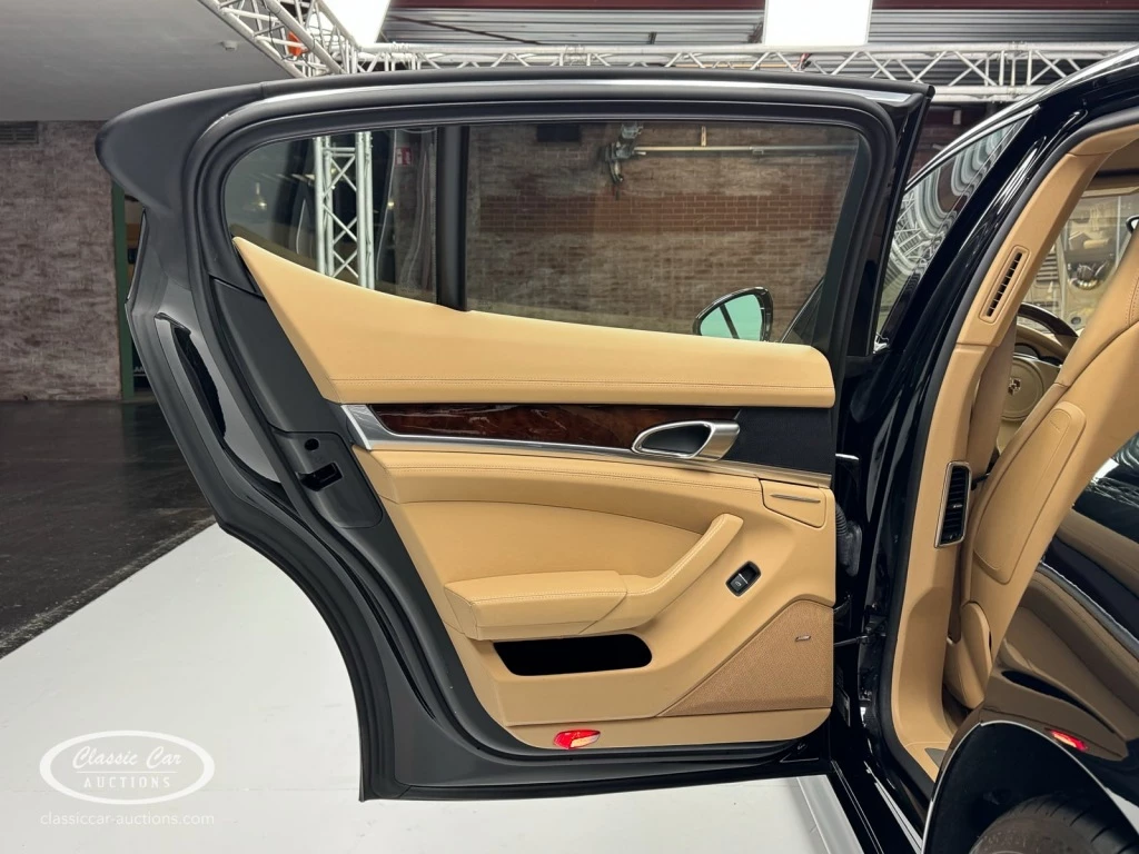 Hoofdafbeelding Porsche Panamera