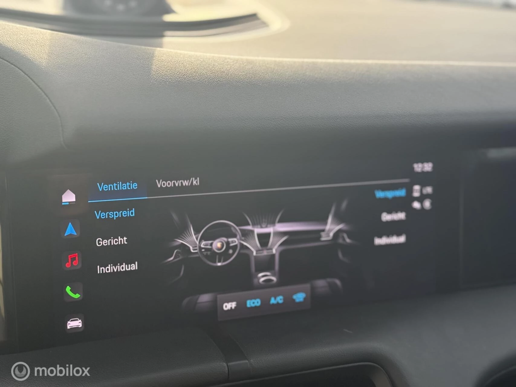 Hoofdafbeelding Porsche Taycan