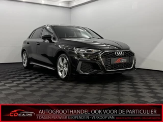 Audi A3 Sportback 30 TFSI S-line Airco, Navi, Parkeersensoren, Virtual desk, Cruise control, Stoelverwarming, A start stop