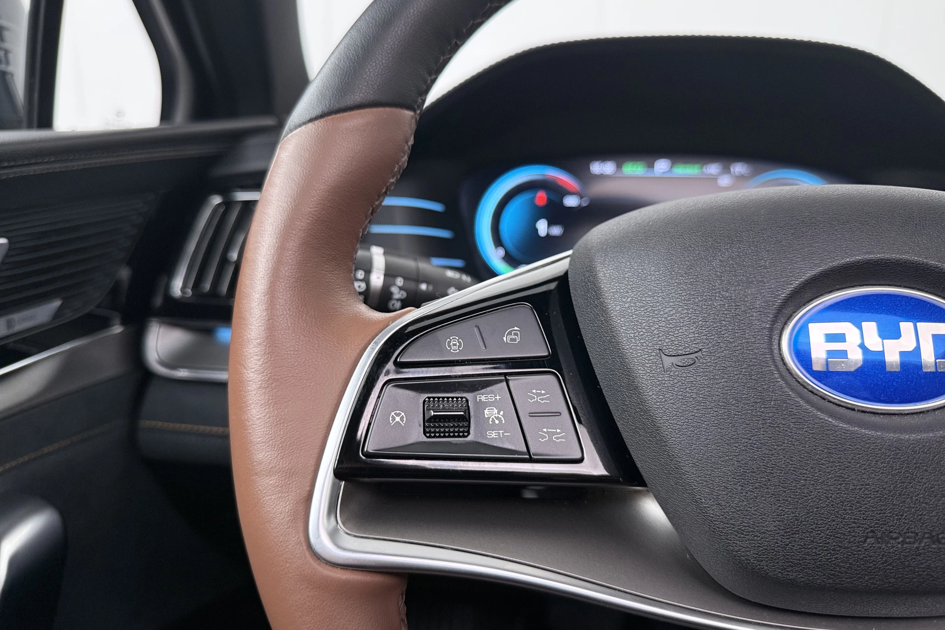 Hoofdafbeelding BYD TANG