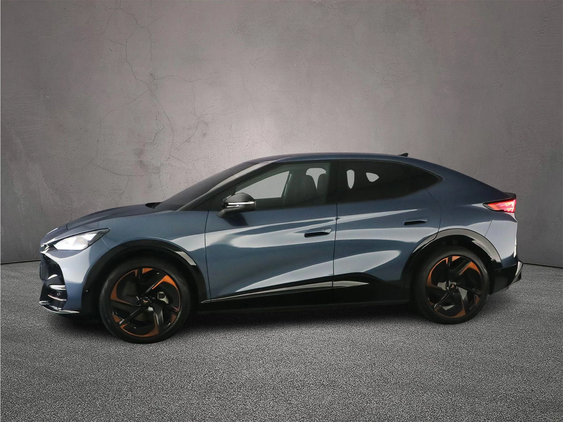 Hoofdafbeelding CUPRA Tavascan