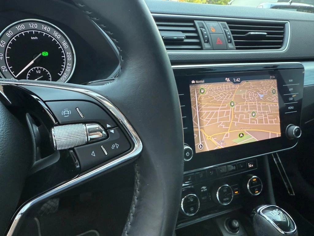 Hoofdafbeelding Škoda Superb