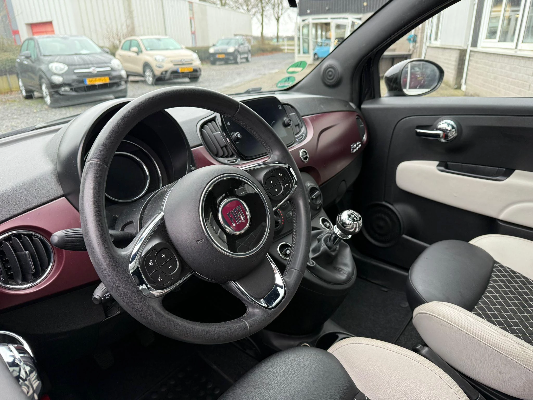 Hoofdafbeelding Fiat 500