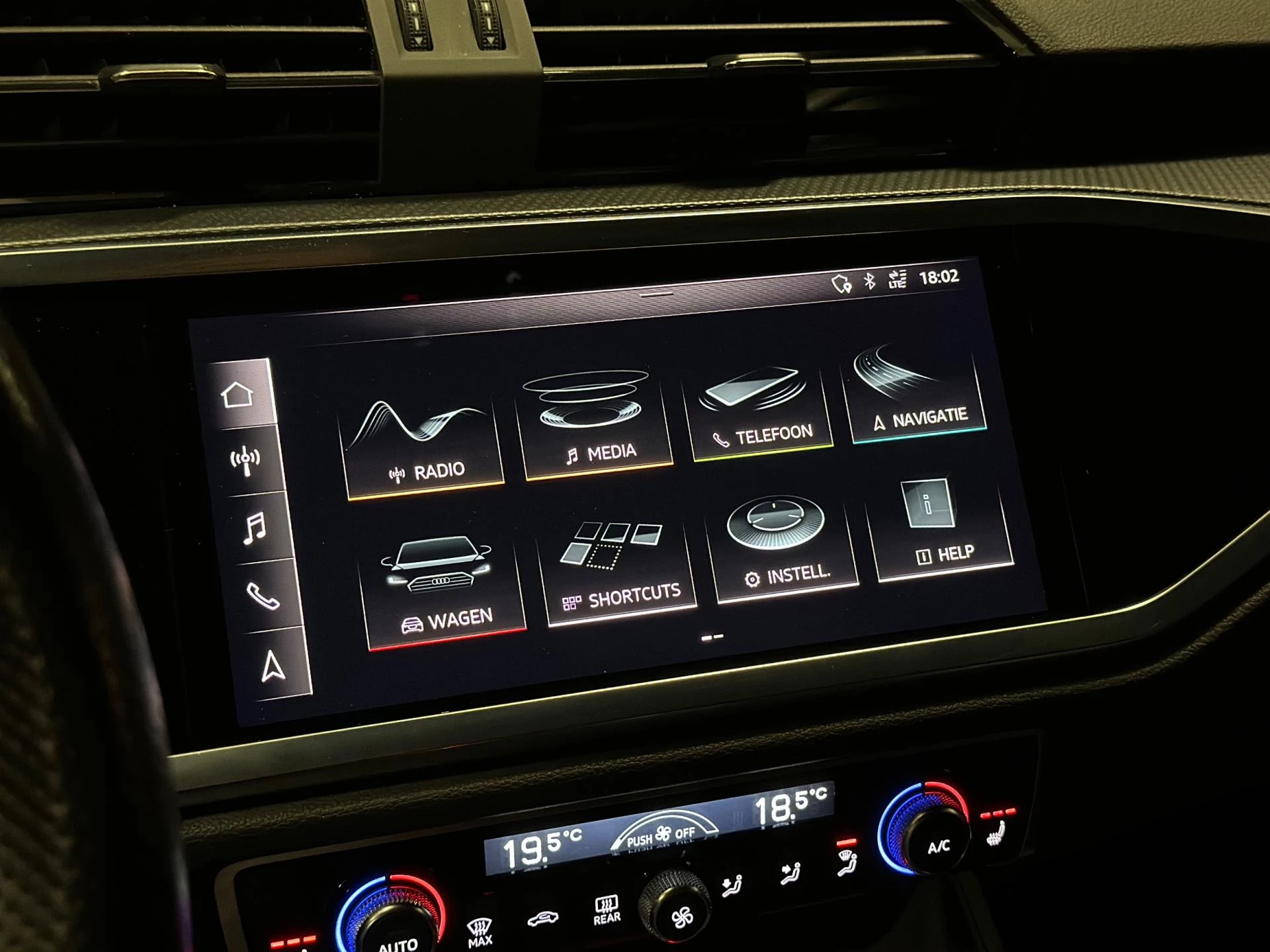 Hoofdafbeelding Audi Q3