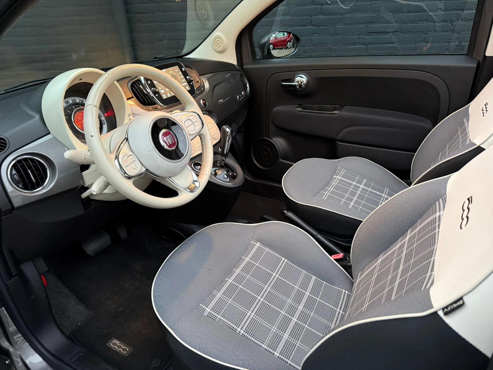 Hoofdafbeelding Fiat 500C