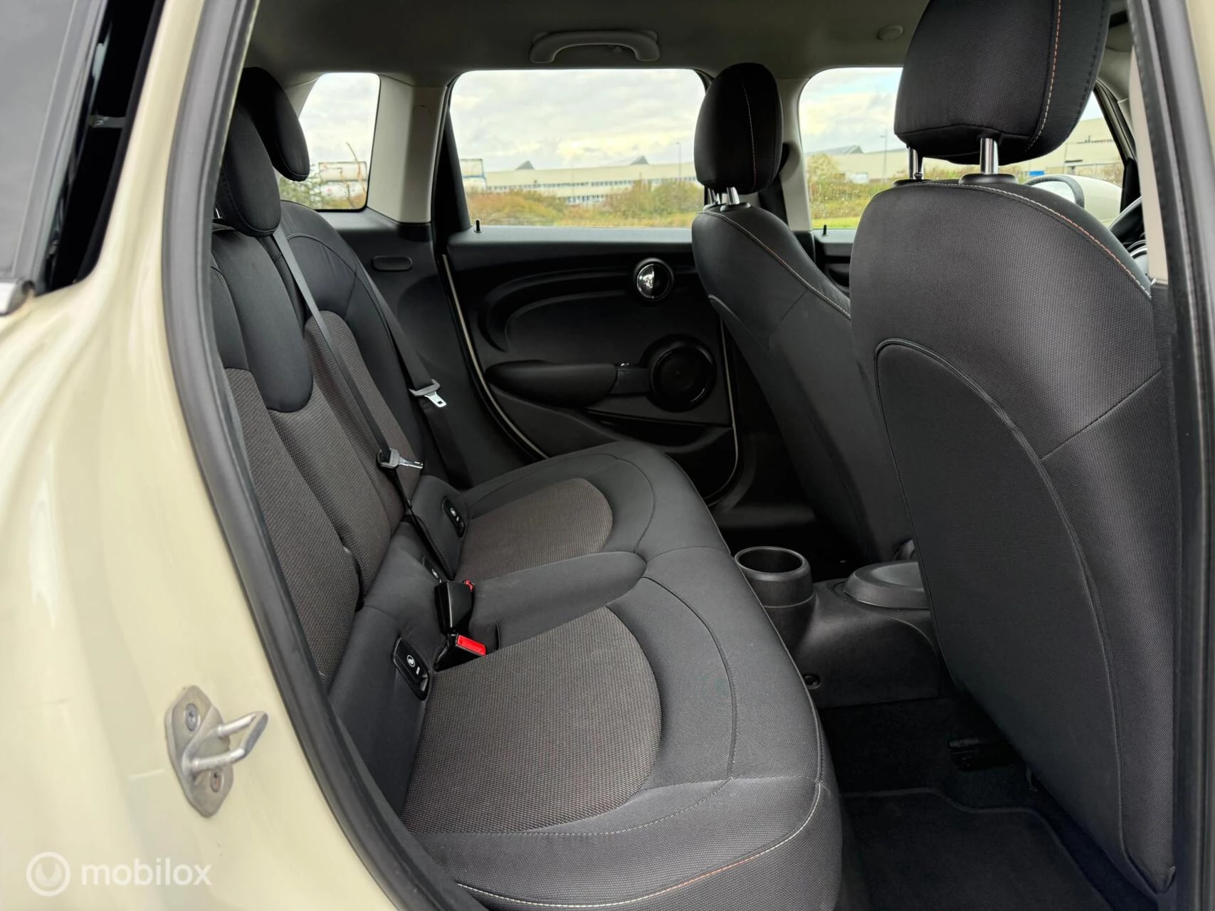 Hoofdafbeelding MINI One