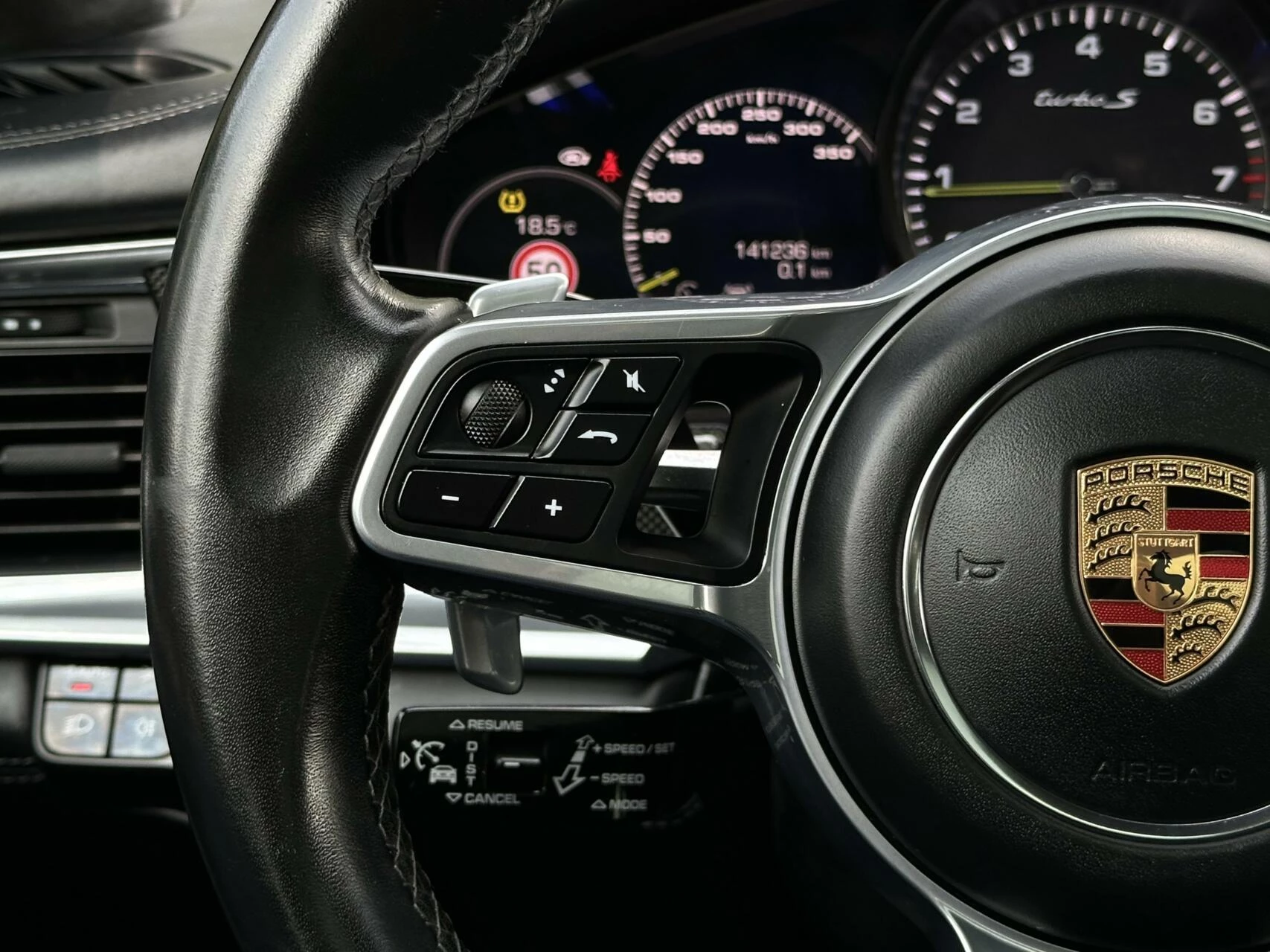 Hoofdafbeelding Porsche Panamera