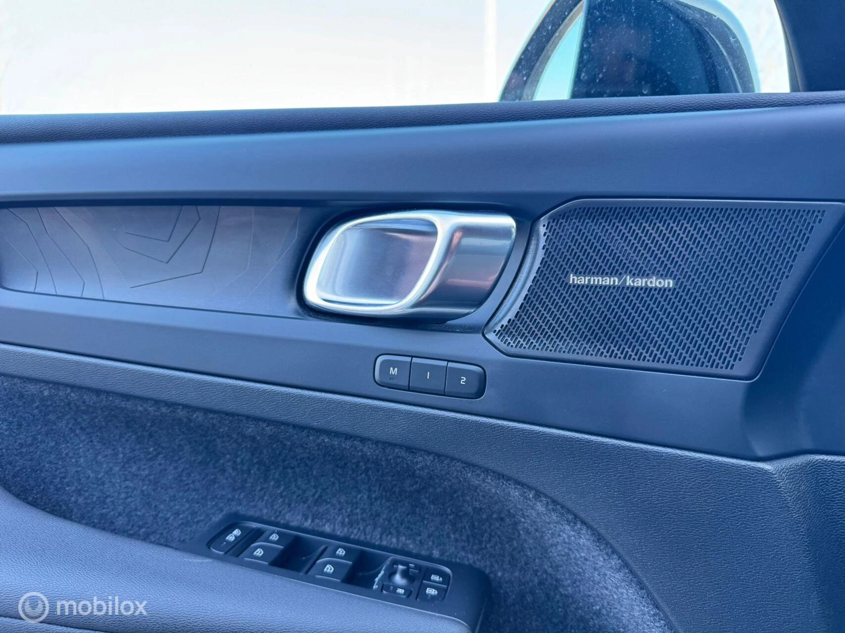 Hoofdafbeelding Volvo C40