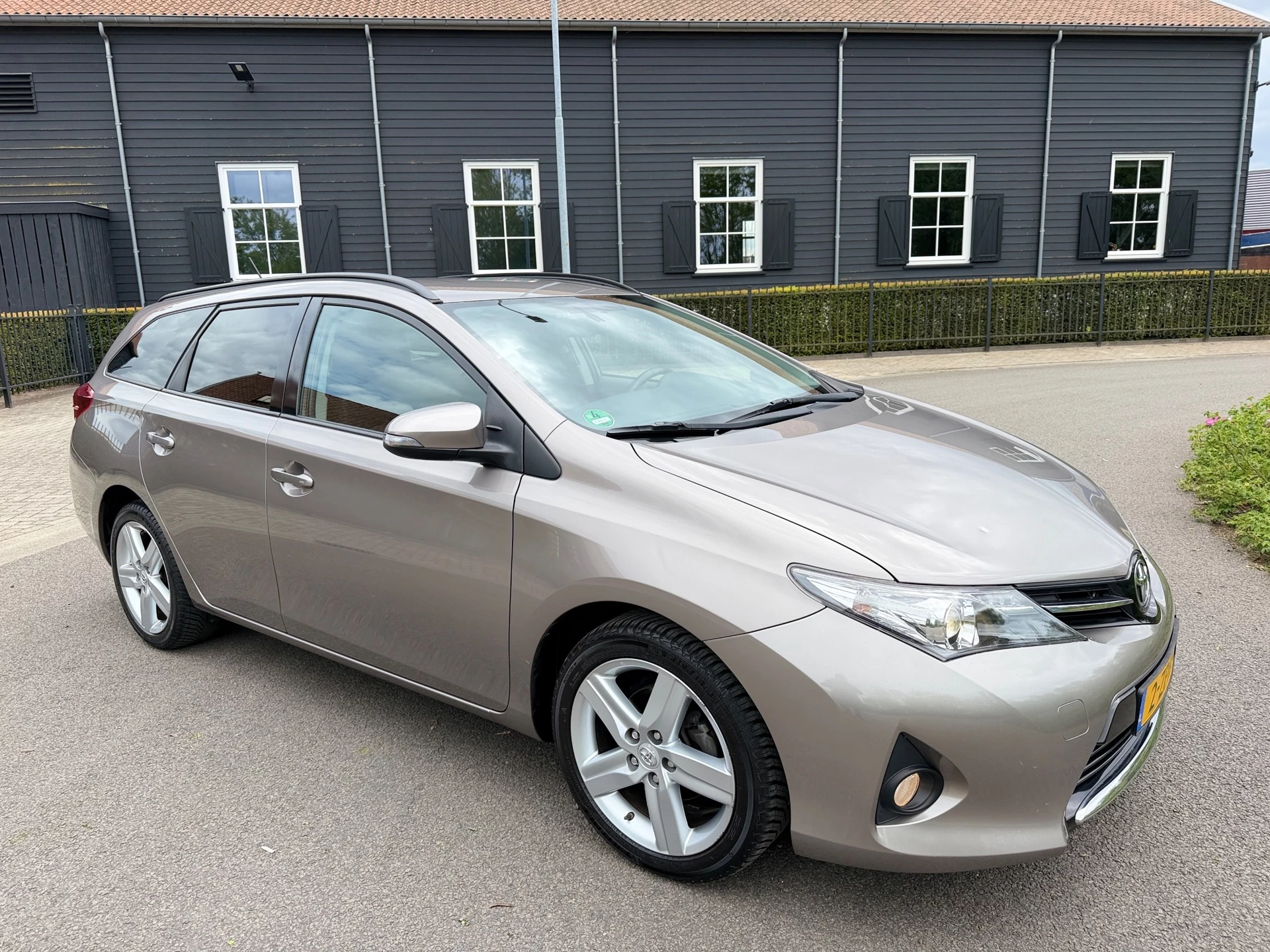 Hoofdafbeelding Toyota Auris