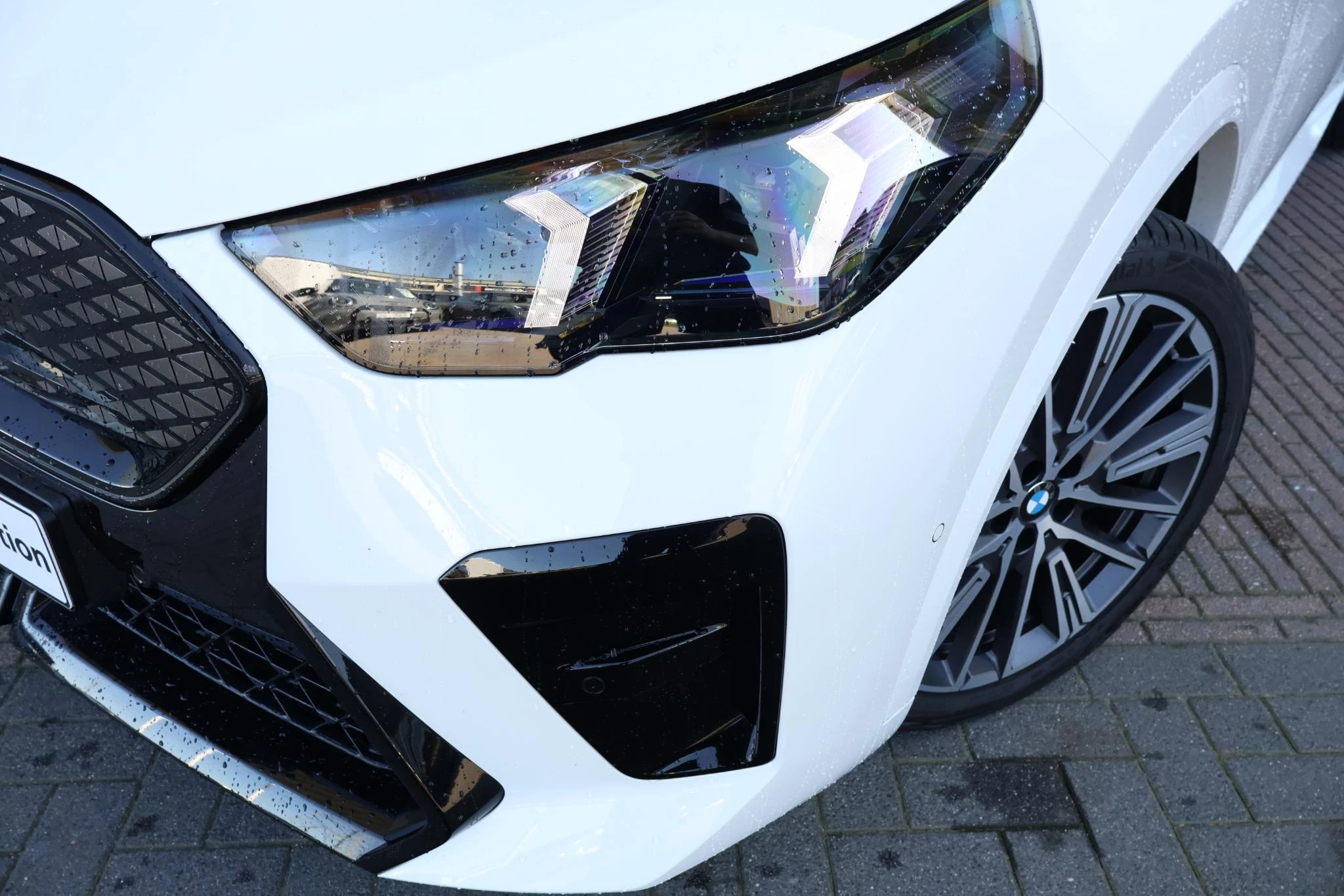 Hoofdafbeelding BMW iX2