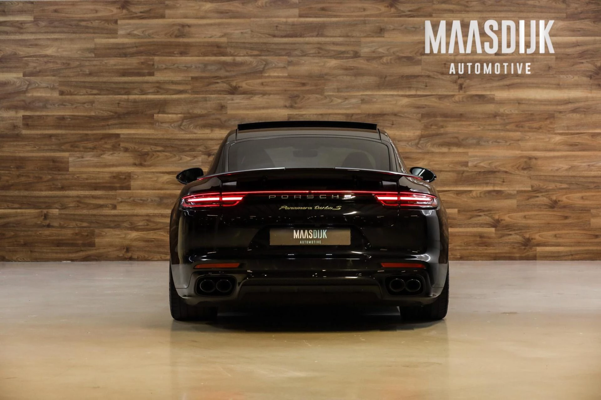 Hoofdafbeelding Porsche Panamera