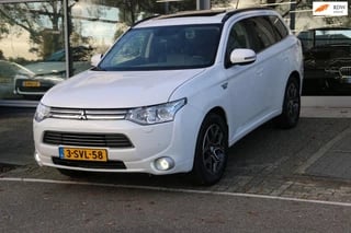 Mitsubishi Outlander 2.0 PHEV Instyle+ SCHUIFDAK LEDER!