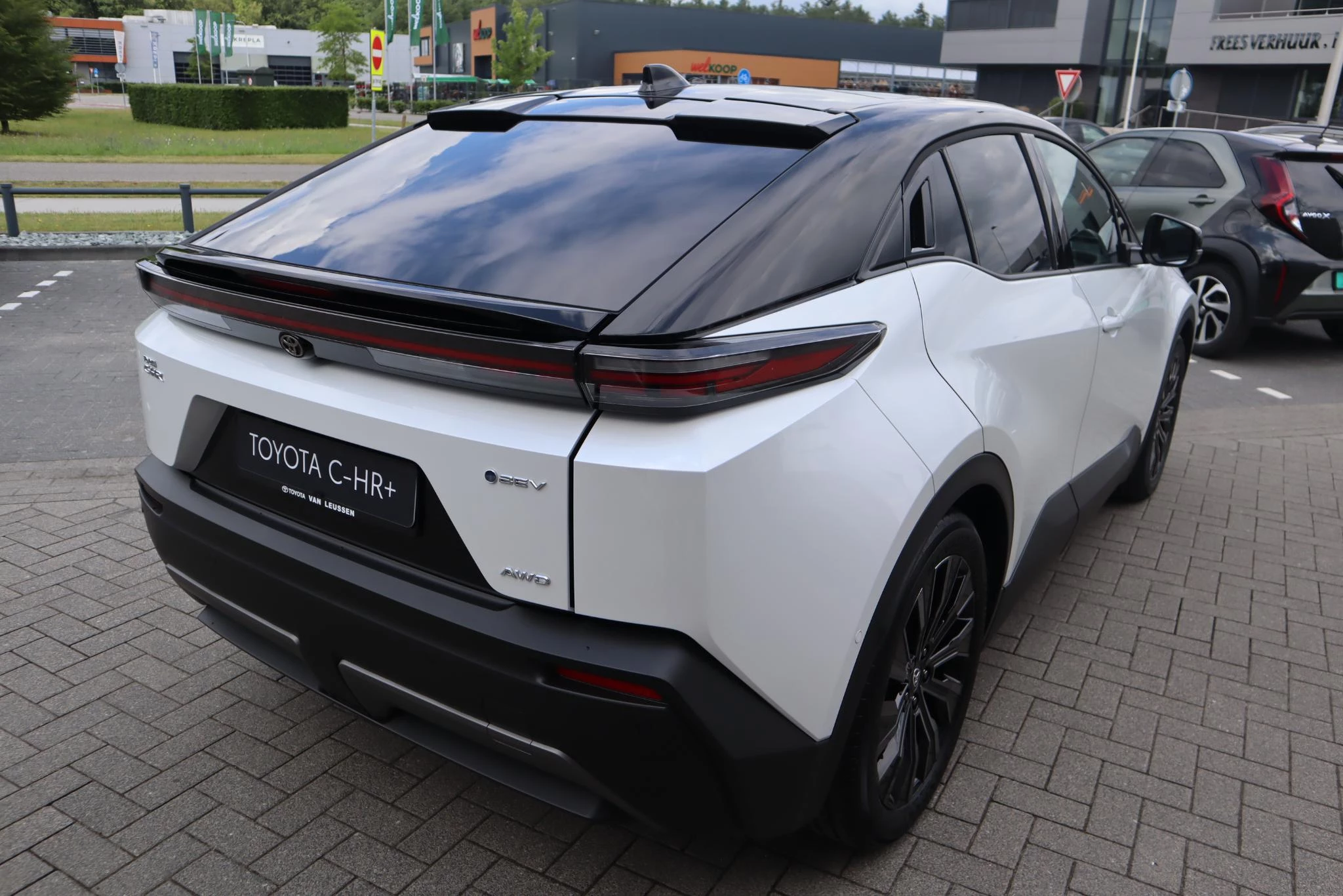 Hoofdafbeelding Toyota C-HR+