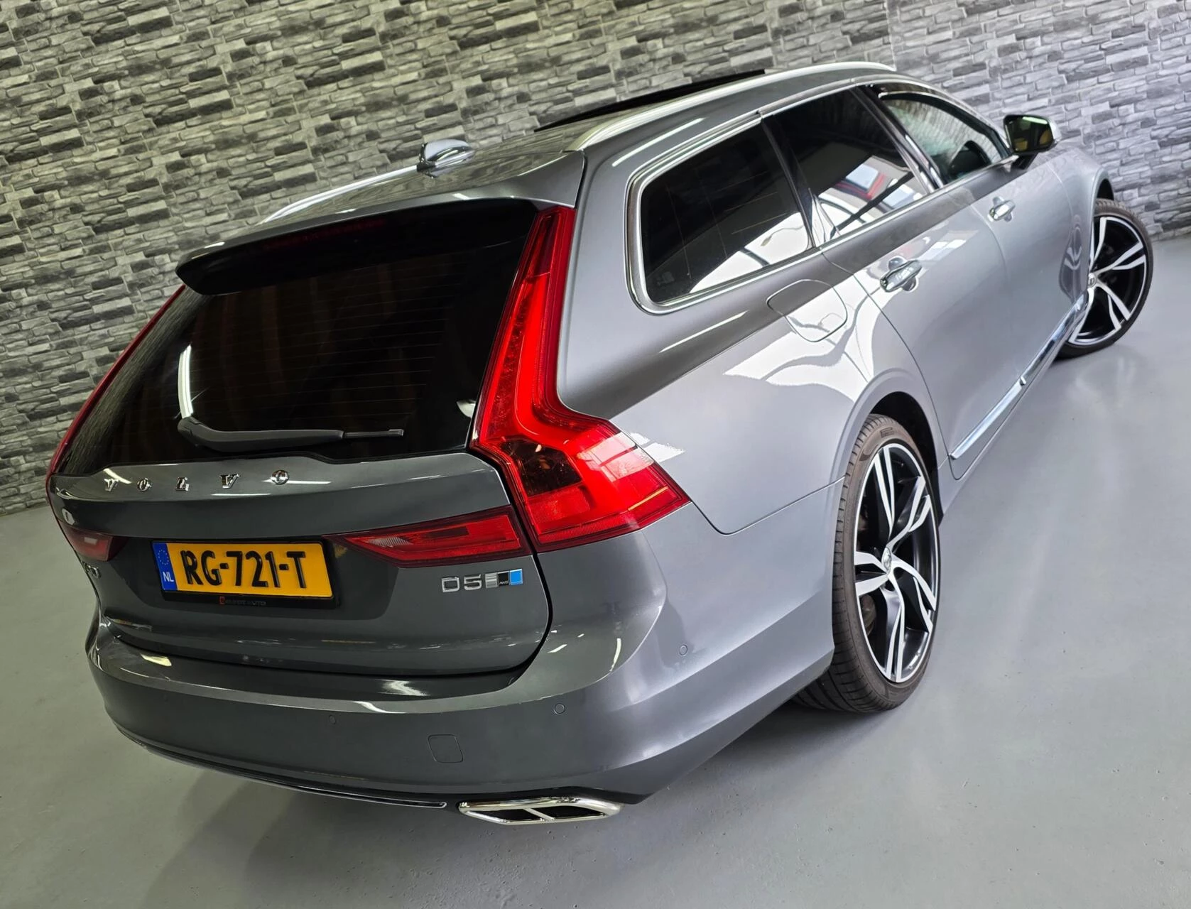 Hoofdafbeelding Volvo V90
