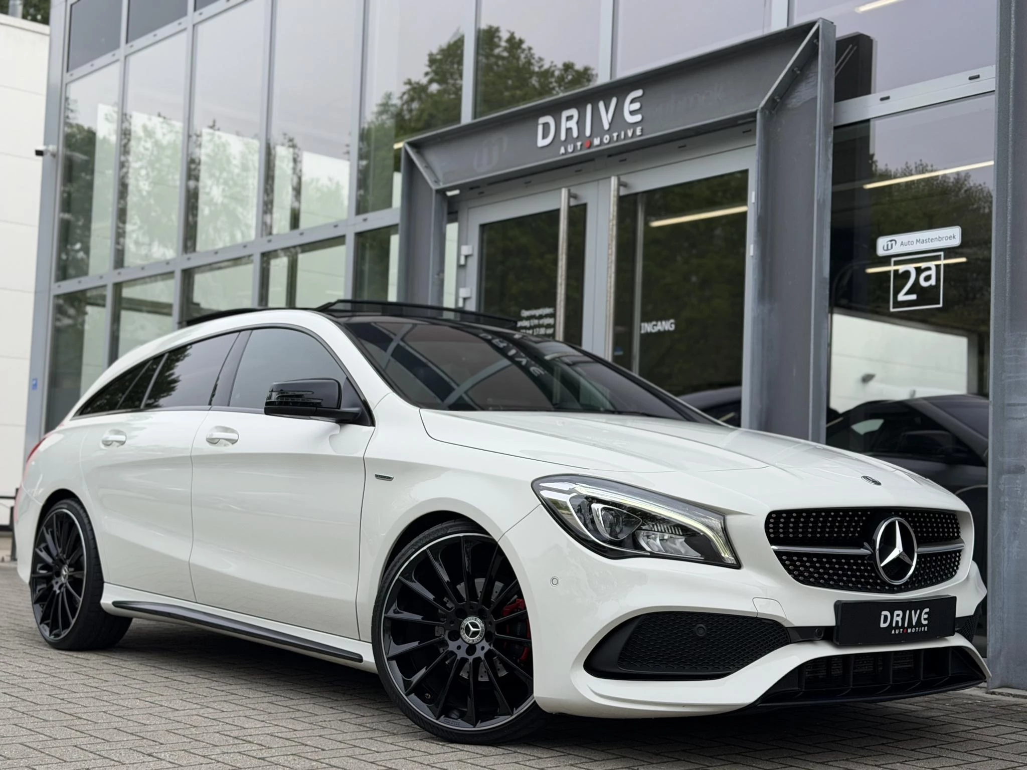 Hoofdafbeelding Mercedes-Benz CLA