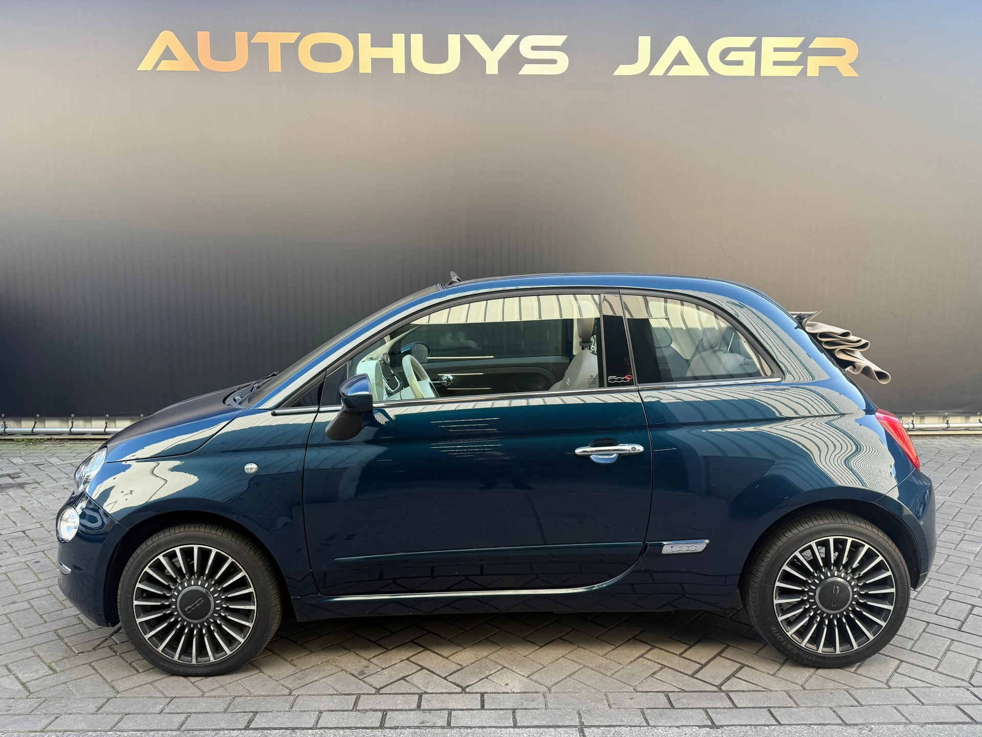 Hoofdafbeelding Fiat 500C