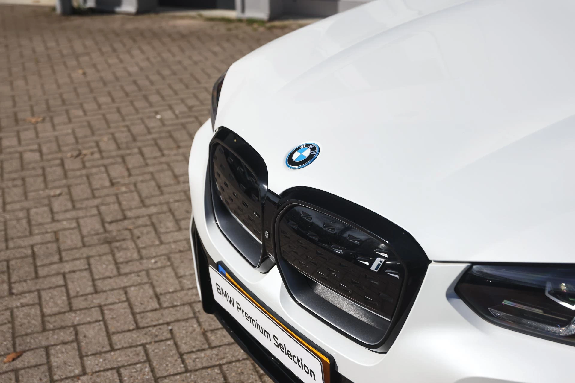 Hoofdafbeelding BMW iX3