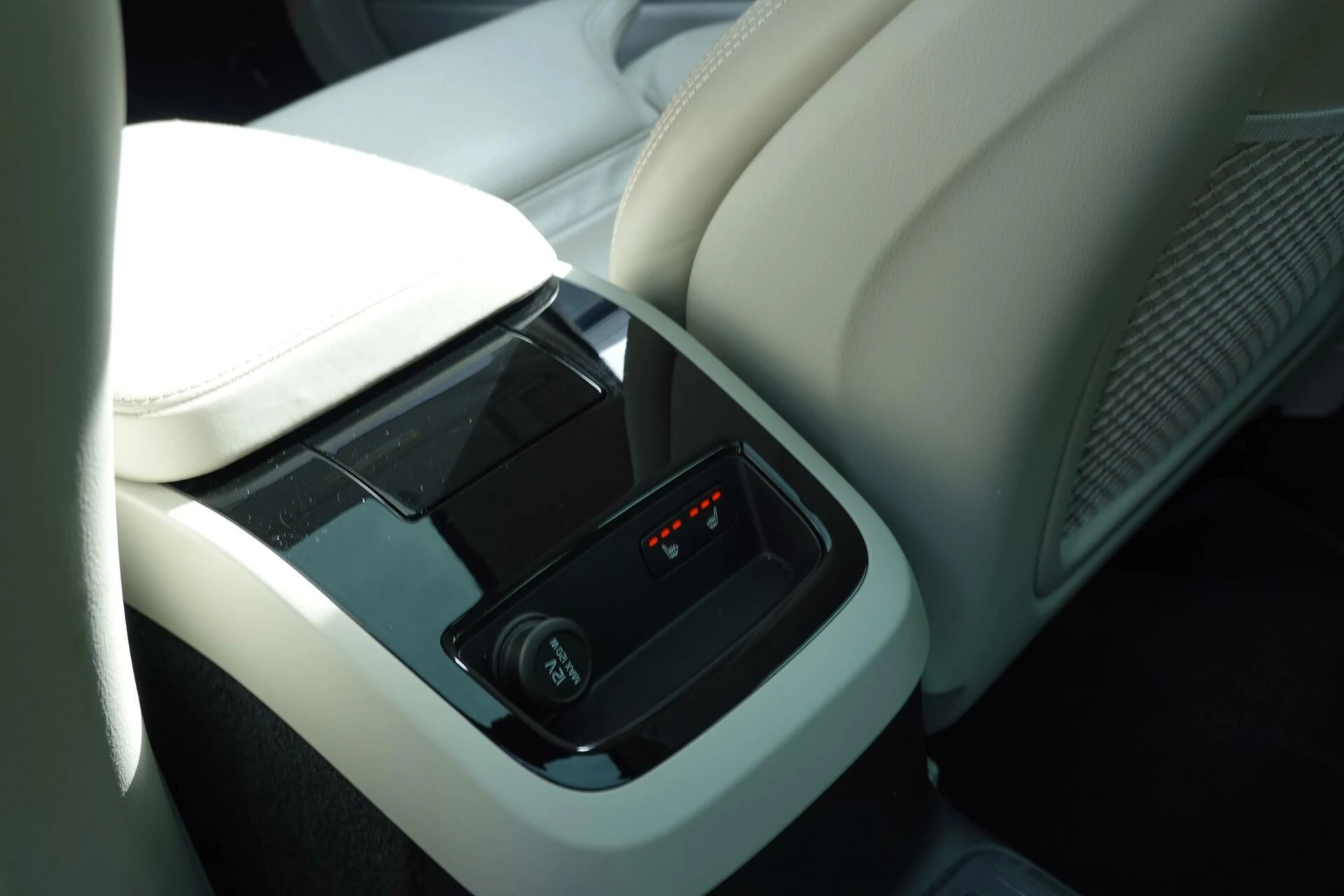 Hoofdafbeelding Volvo V90