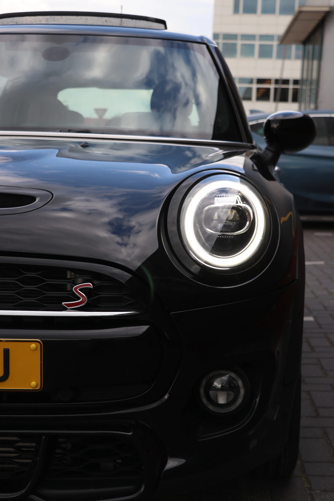 Hoofdafbeelding MINI Cooper S