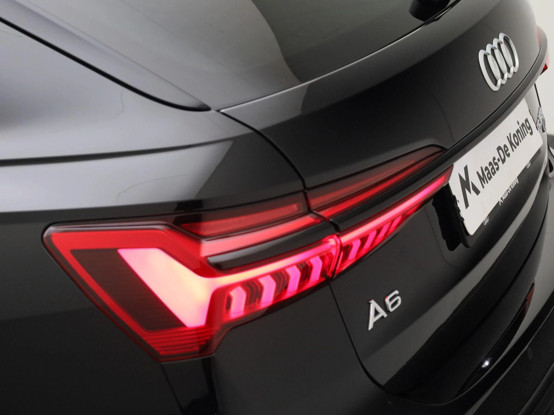 Hoofdafbeelding Audi A6