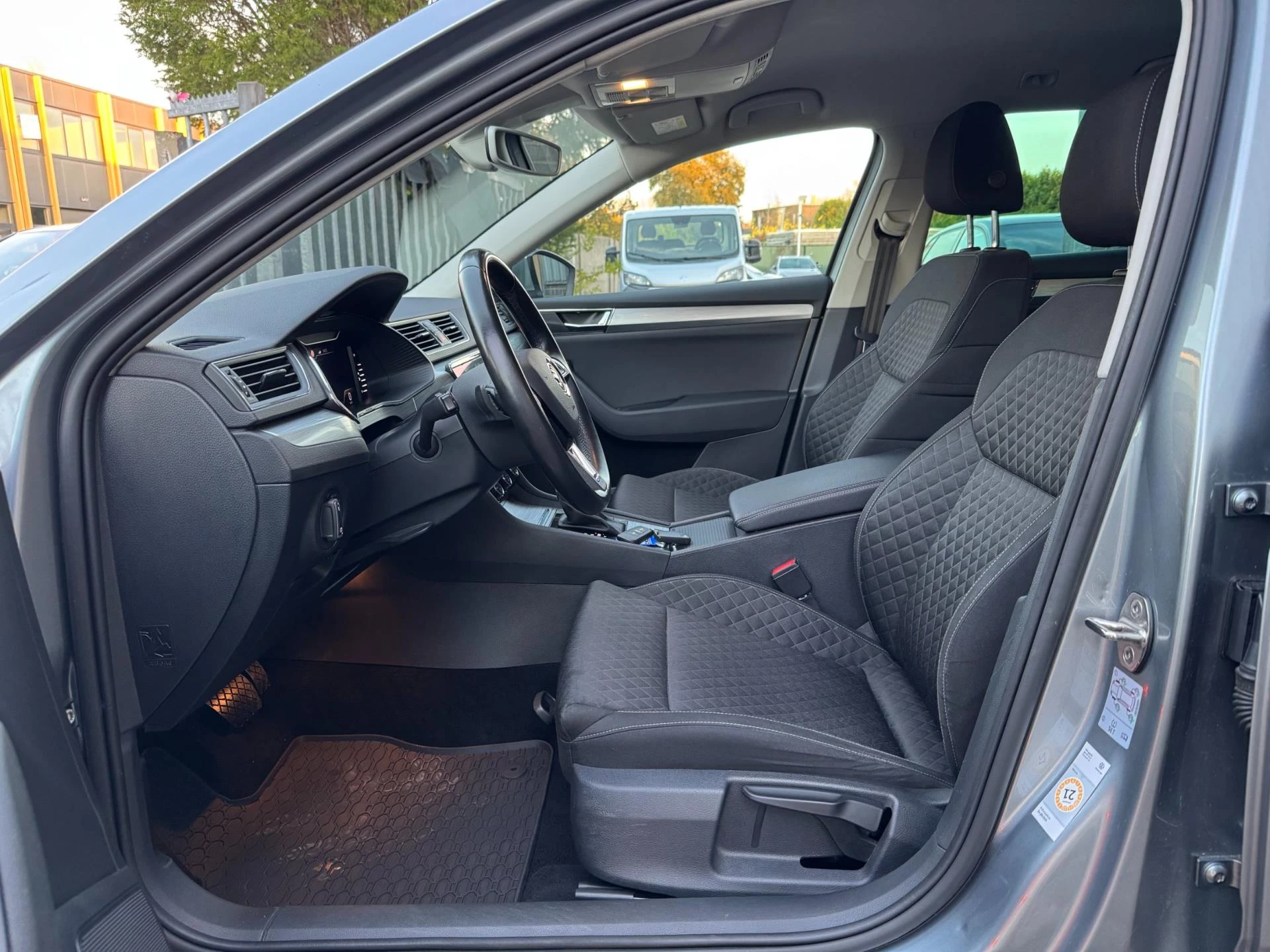 Hoofdafbeelding Škoda Superb