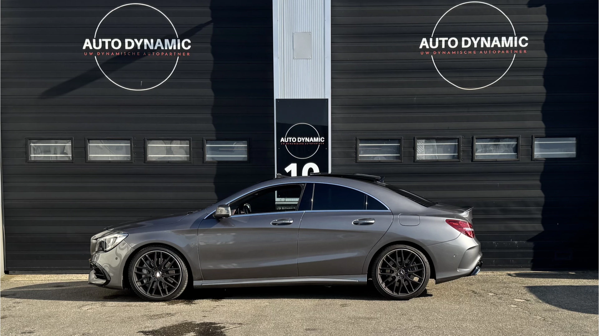 Hoofdafbeelding Mercedes-Benz CLA