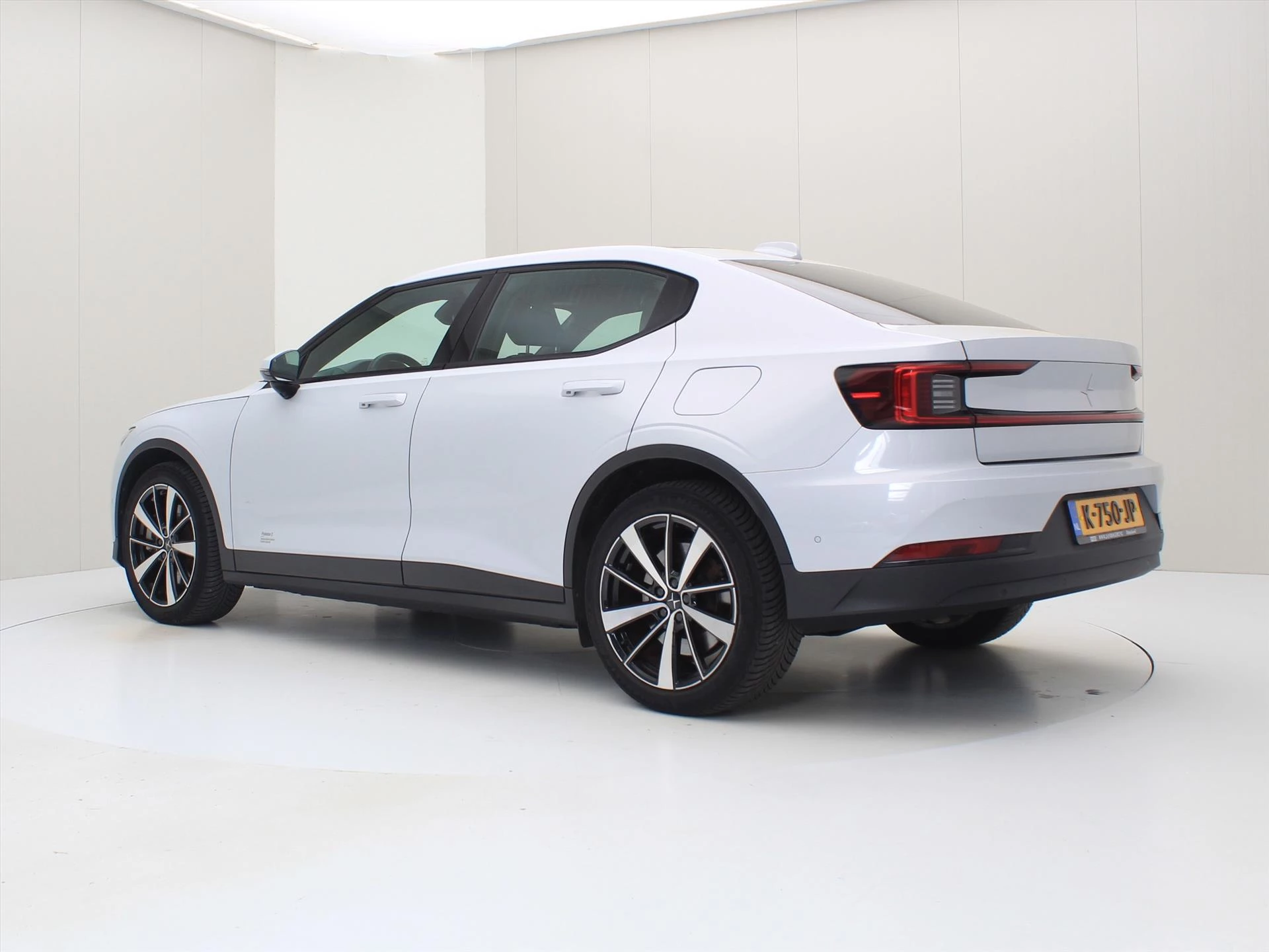 Hoofdafbeelding Polestar 2