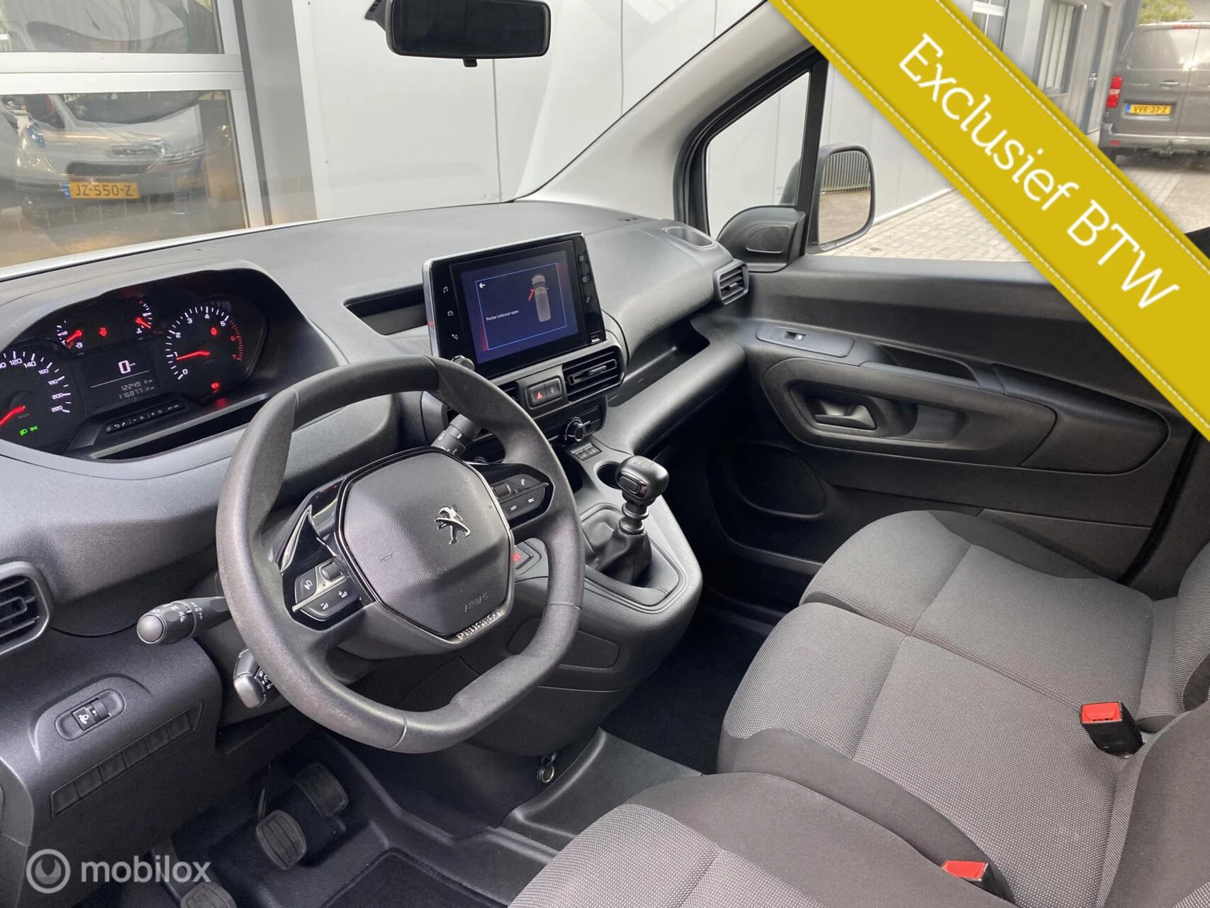 Hoofdafbeelding Peugeot Partner