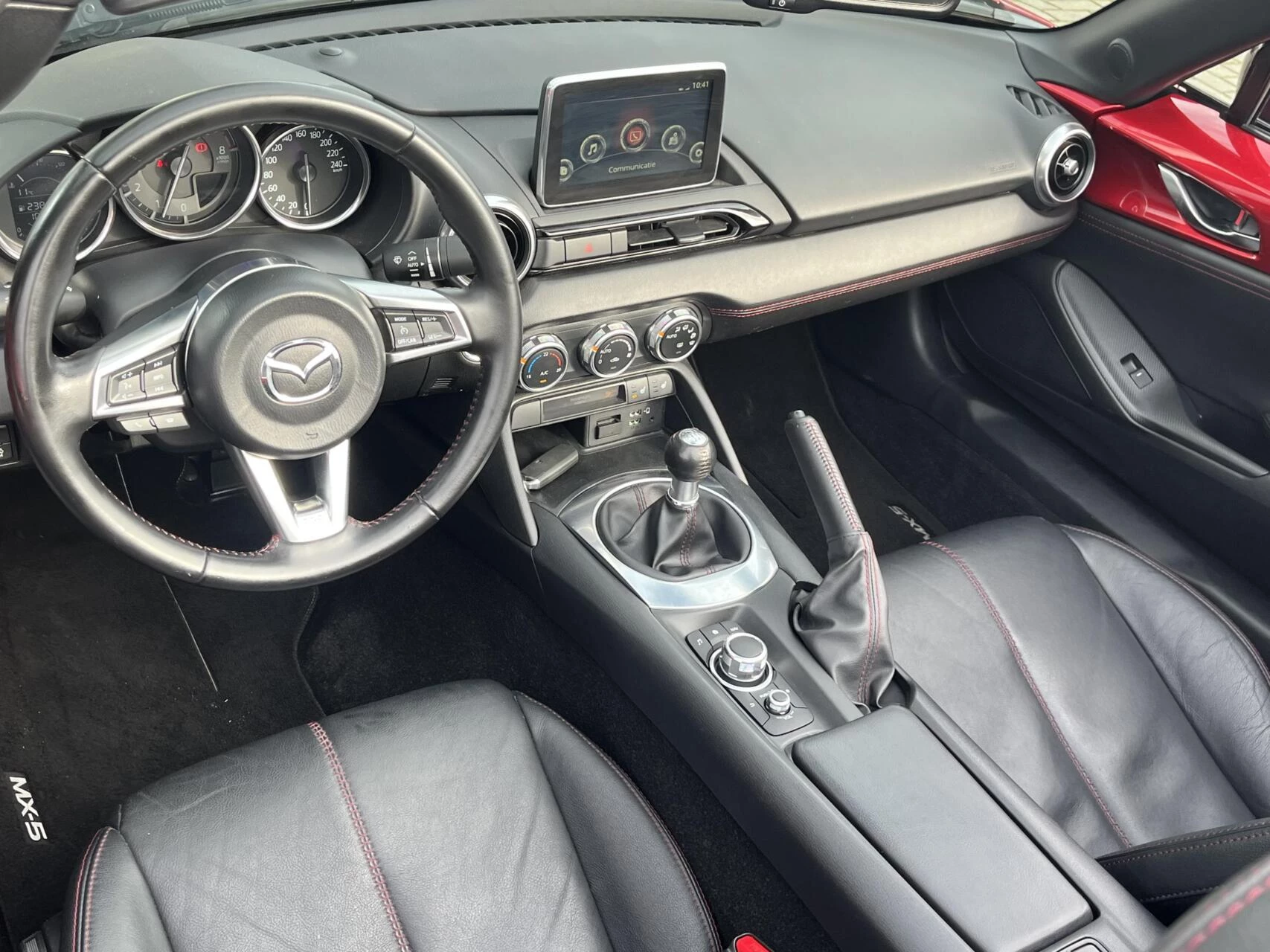 Hoofdafbeelding Mazda MX-5