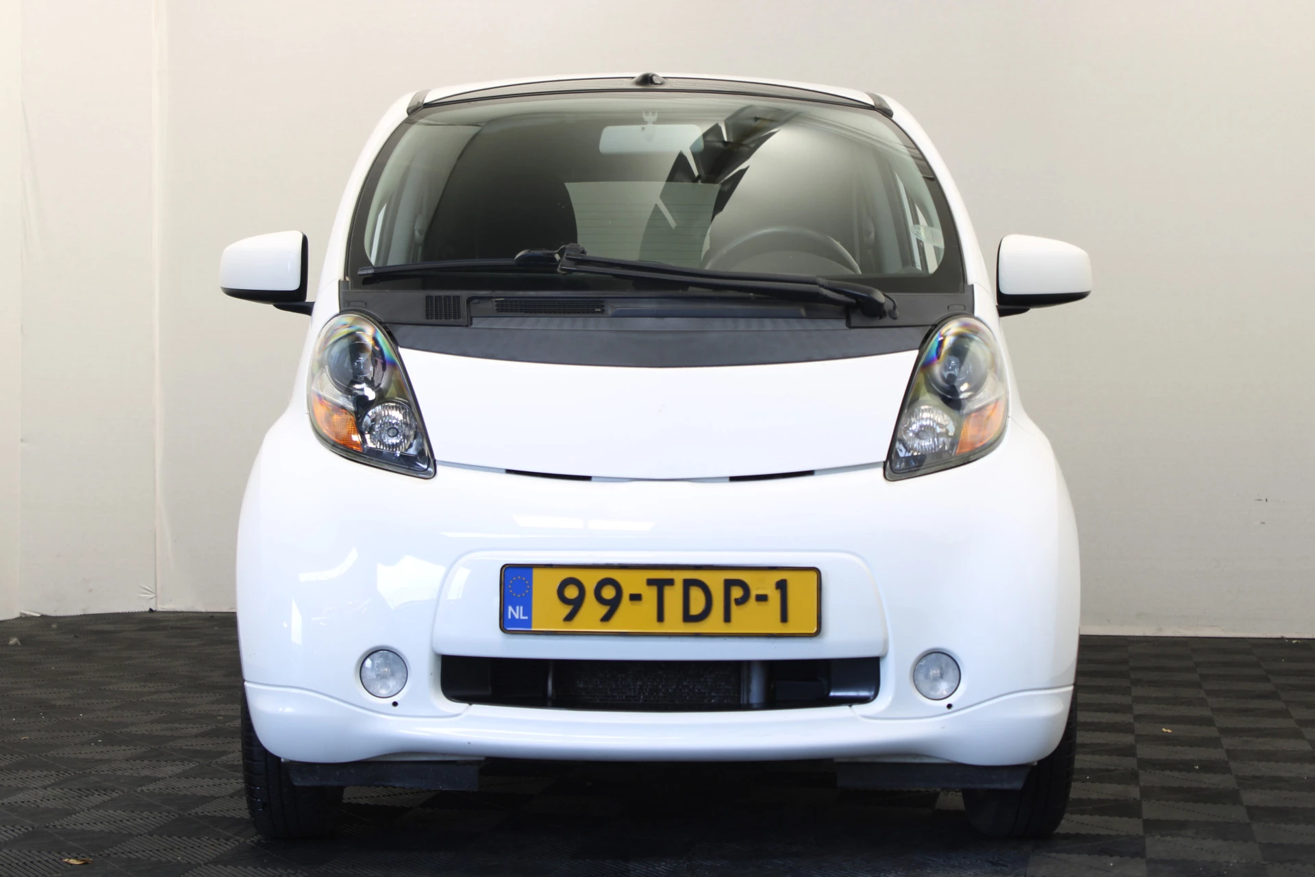 Hoofdafbeelding Mitsubishi i-MiEV