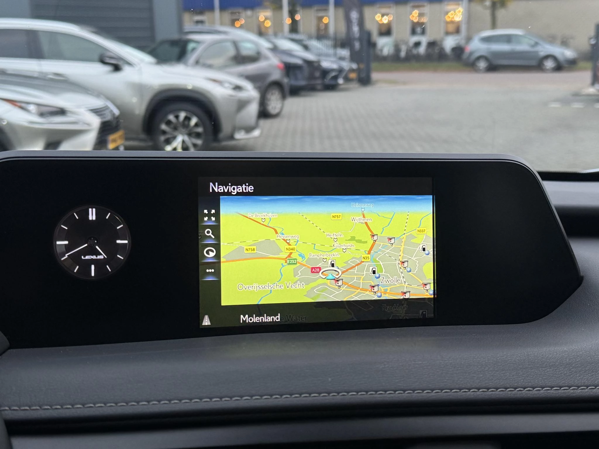 Hoofdafbeelding Lexus UX