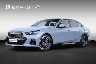 BMW i5 eDrive40 84 kWh | M-Sport Pakket | Pano Dak | Trekhaak | Harman Kardon | Driving Assistant Plus | Verwarmde Voorstoelen |