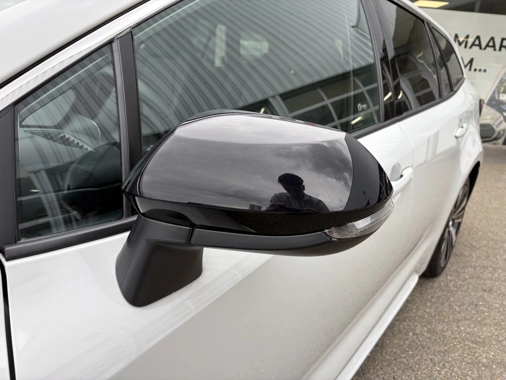 Hoofdafbeelding Toyota Corolla Touring Sports