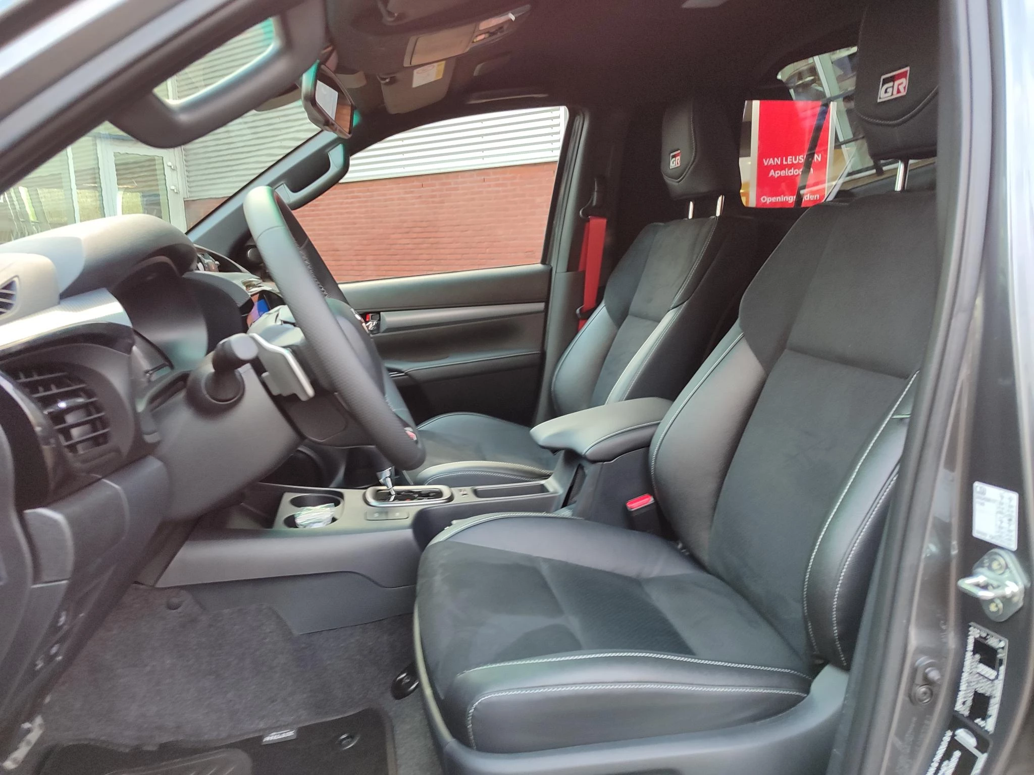 Hoofdafbeelding Toyota Hilux